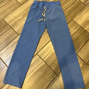 Figs sz L Scrub Pants